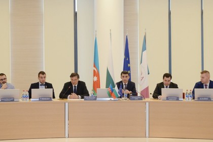 Кръгла маса на тема „Ролята на младите хора за изграждане на сигурна, стабилна и мирна Европа”